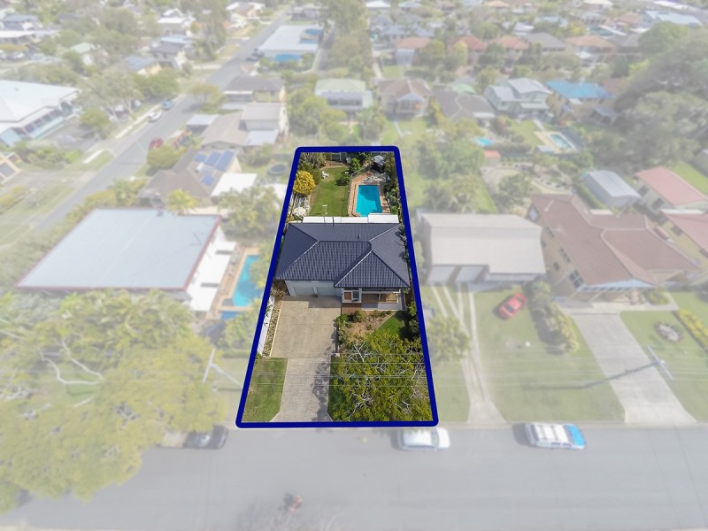 4 Joanna Street, Clontarf QLD 4019