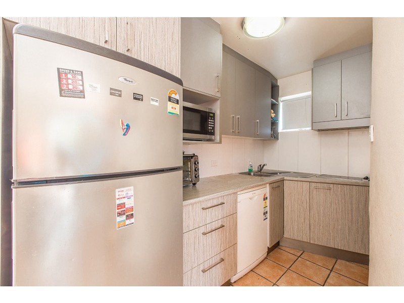 35 Thurecht Parade, Scarborough QLD 4020