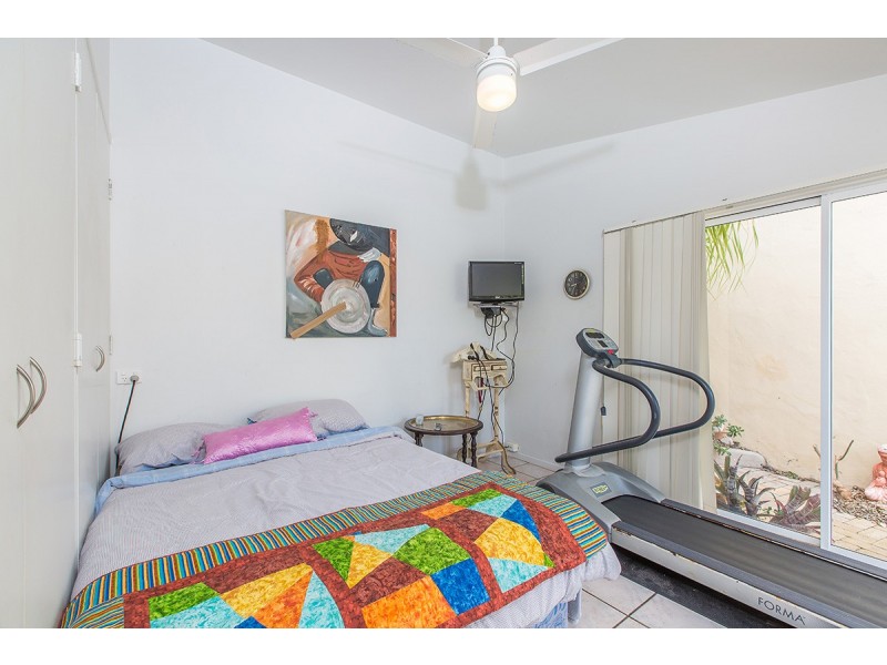 35 Thurecht Parade, Scarborough QLD 4020