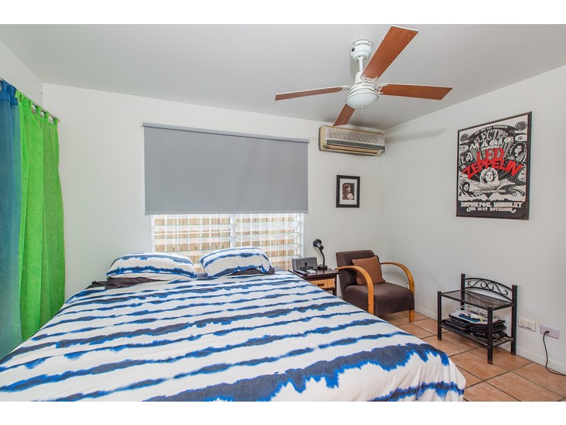 35 Thurecht Parade, Scarborough QLD 4020