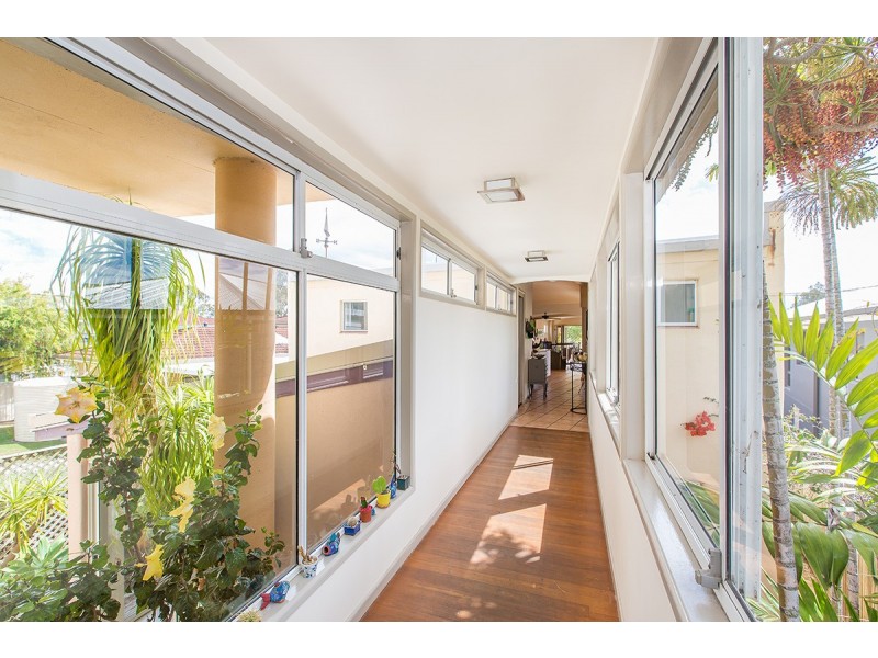 35 Thurecht Parade, Scarborough QLD 4020