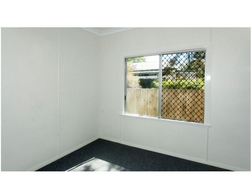 242 MacDonnell Road, Clontarf QLD 4019