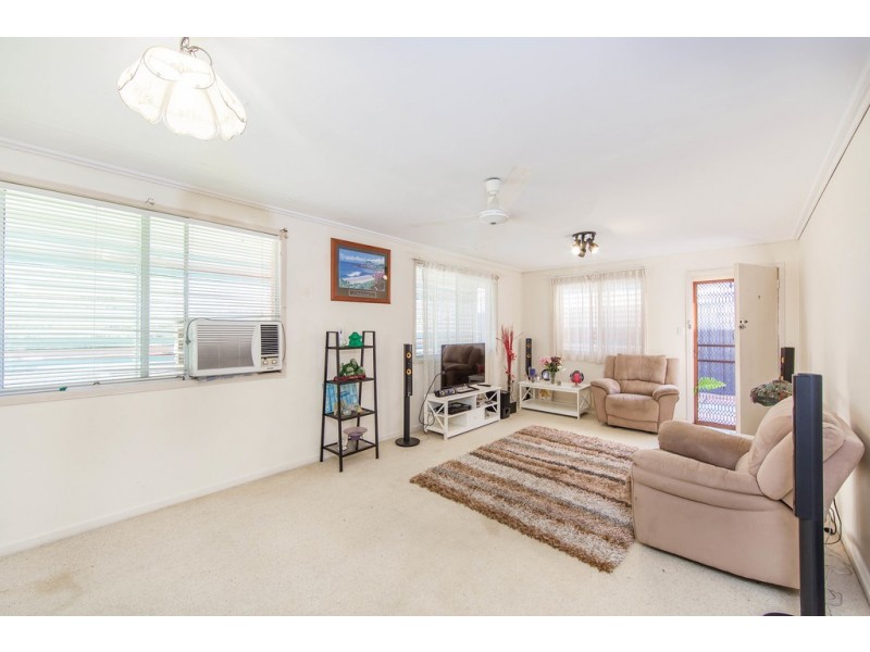 8 Cowen Street, Margate QLD 4019