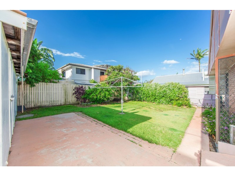 8 Cowen Street, Margate QLD 4019