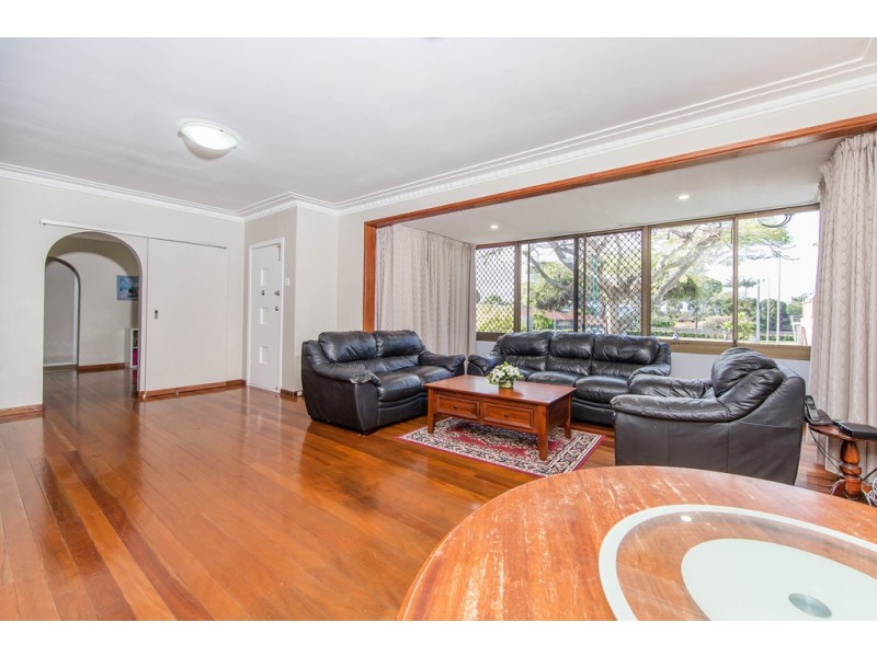 1 Mary Street, Redcliffe QLD 4020