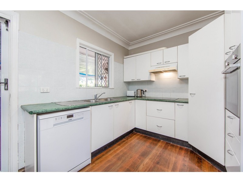 1 Mary Street, Redcliffe QLD 4020