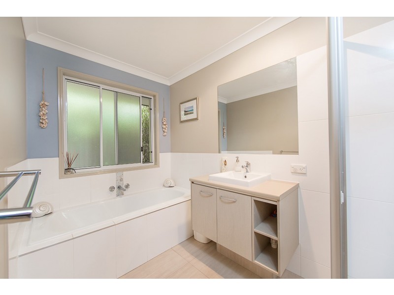 15 Menara Circuit, North Lakes QLD 4509