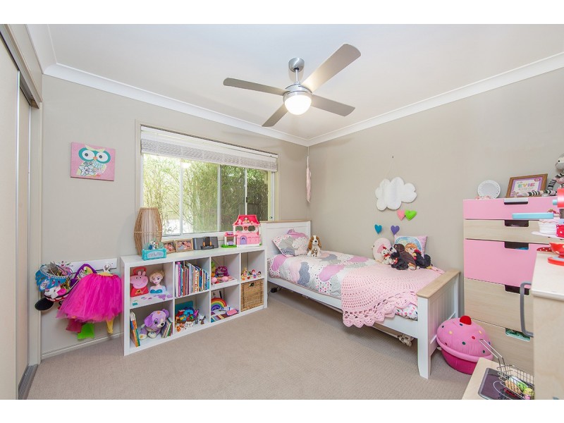 15 Menara Circuit, North Lakes QLD 4509