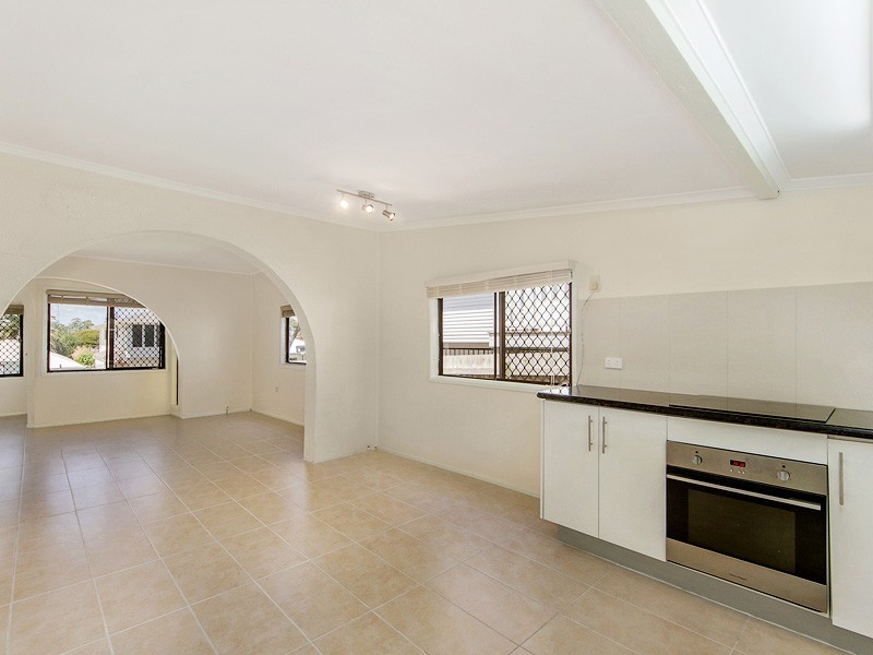 30 Hale Street, Margate QLD 4019