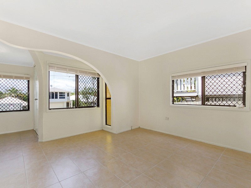 30 Hale Street, Margate QLD 4019