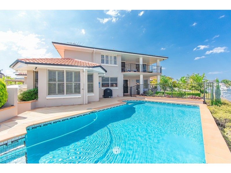 32 Reliance Court, Newport QLD 4020