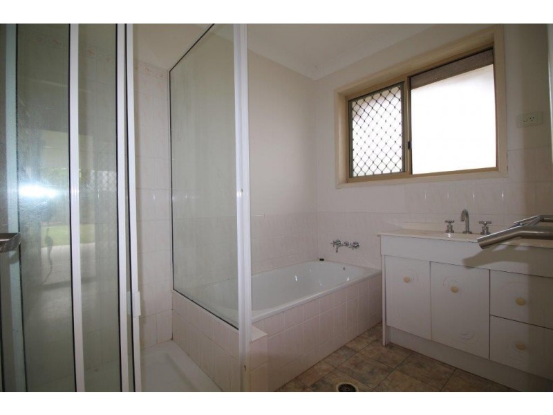 17 Percy Street, Redcliffe QLD 4020