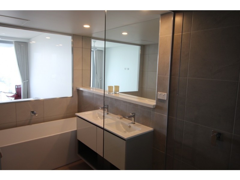 128/ 113 Landsborough Avenue, Scarborough QLD 4020