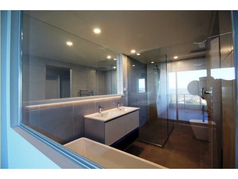 128/ 113 Landsborough Avenue, Scarborough QLD 4020