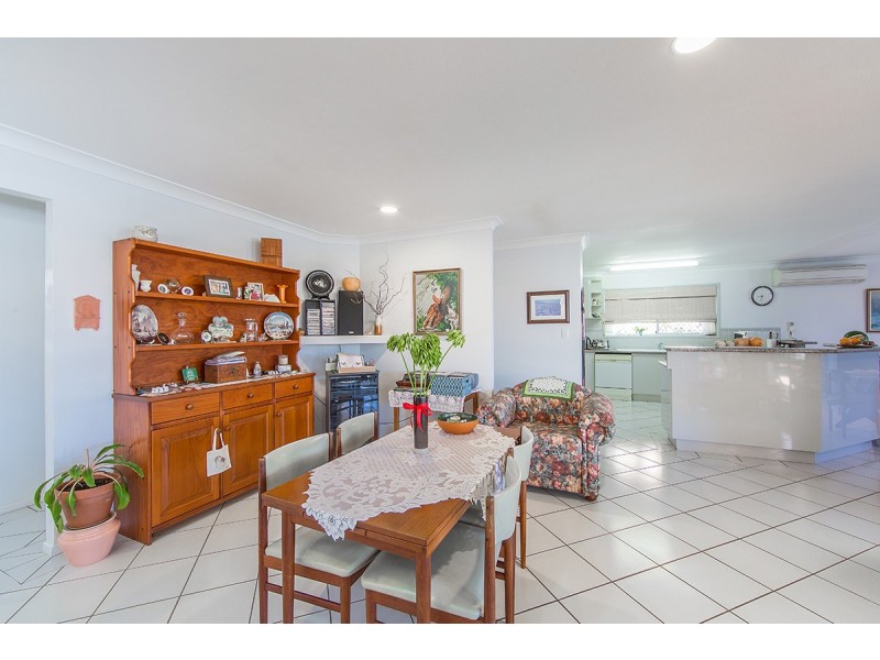 42 Constellation Court, Newport QLD 4020