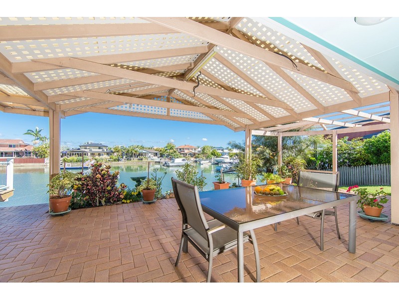 42 Constellation Court, Newport QLD 4020