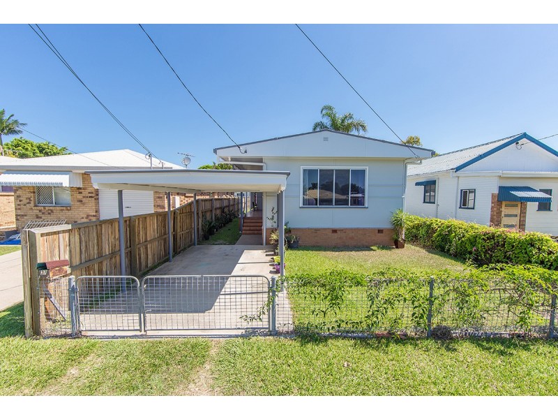 37 Joseph Street, Margate QLD 4019