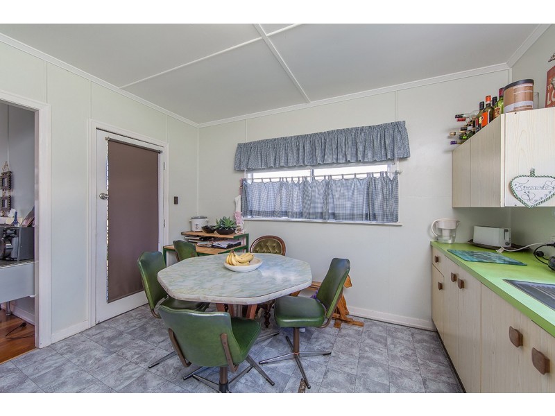 37 Joseph Street, Margate QLD 4019