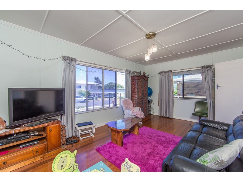 37 Joseph Street, Margate QLD 4019