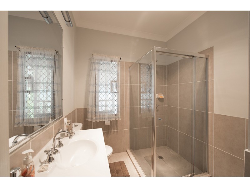 54 Burralong Street, Deagon QLD 4017