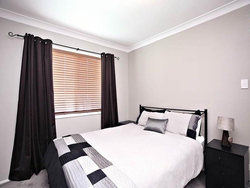 143 Scarborough Rd, Redcliffe QLD 4020