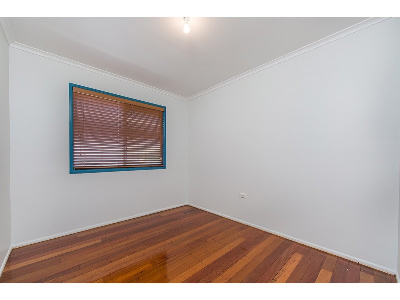 27 Ettie Street, Redcliffe QLD 4020