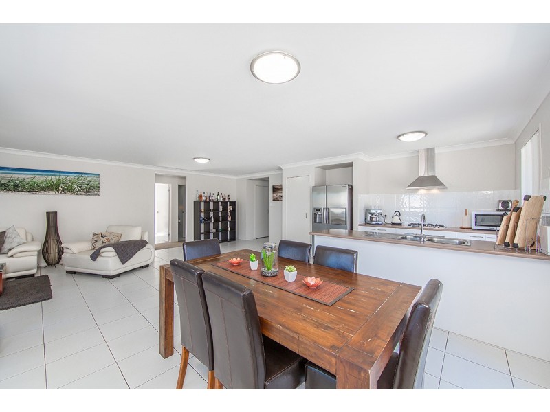 8 Pademelon Circuit, North Lakes QLD 4509