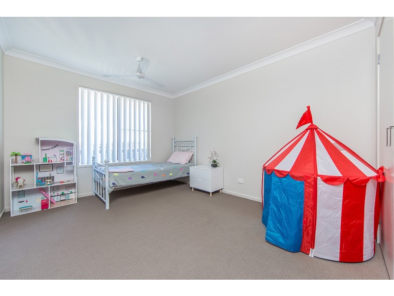 8 Pademelon Circuit, North Lakes QLD 4509