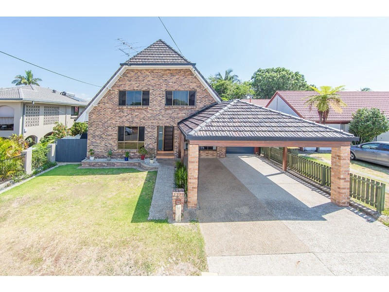 38 Hibiscus Avenue, Redcliffe QLD 4020