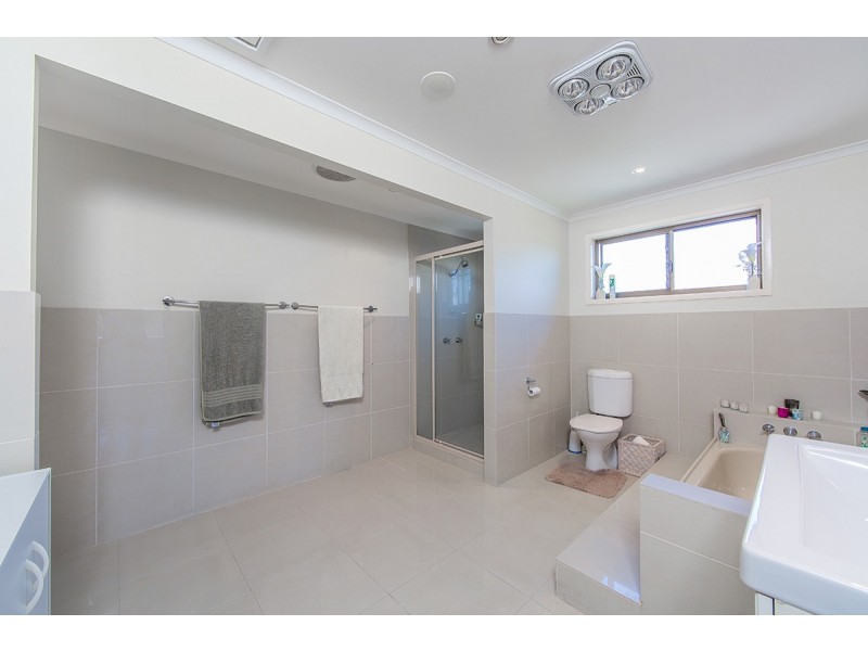 38 Hibiscus Avenue, Redcliffe QLD 4020
