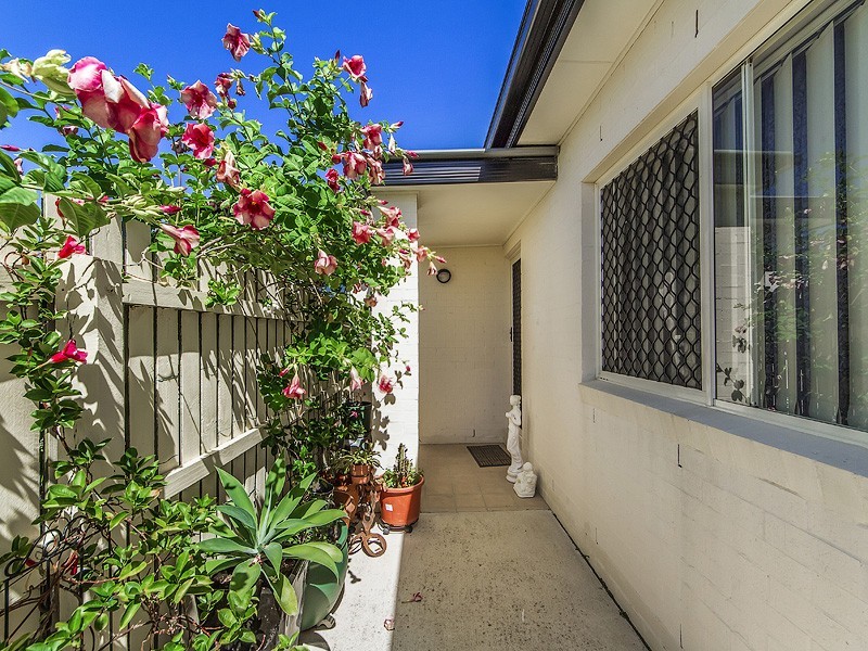 4/22-24 Tilley Street, Redcliffe QLD 4020