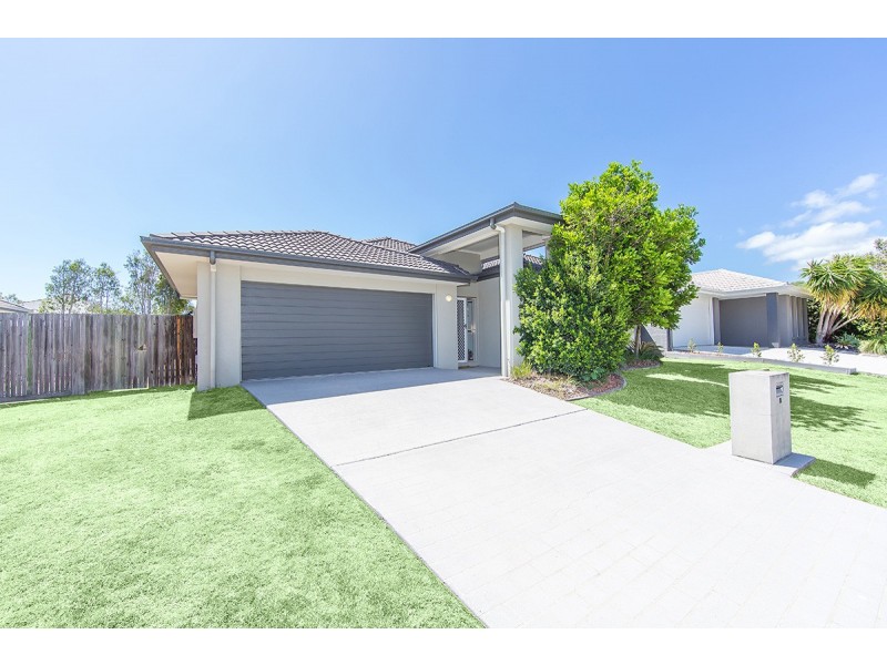 5 Elkhorn Court, North Lakes QLD 4509
