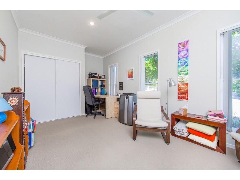 5 Elkhorn Court, North Lakes QLD 4509