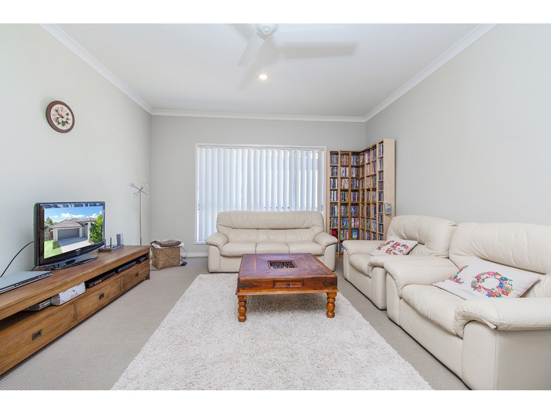 5 Elkhorn Court, North Lakes QLD 4509