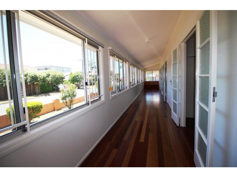 3 Philip Street, Scarborough QLD 4020