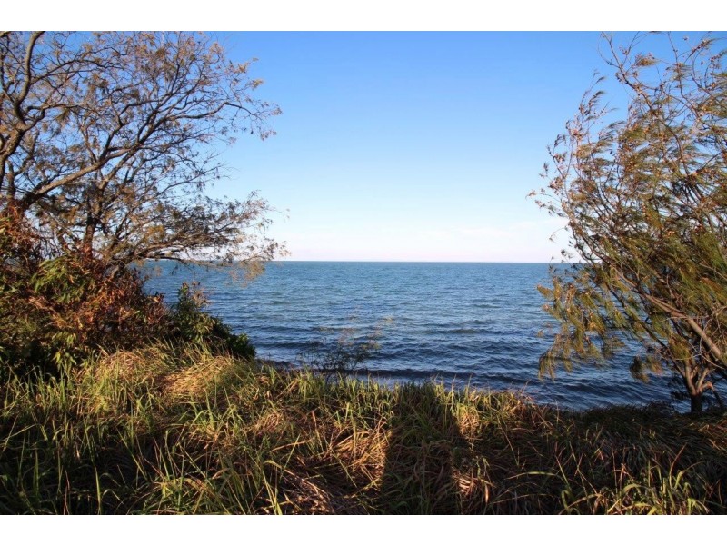 3 Philip Street, Scarborough QLD 4020