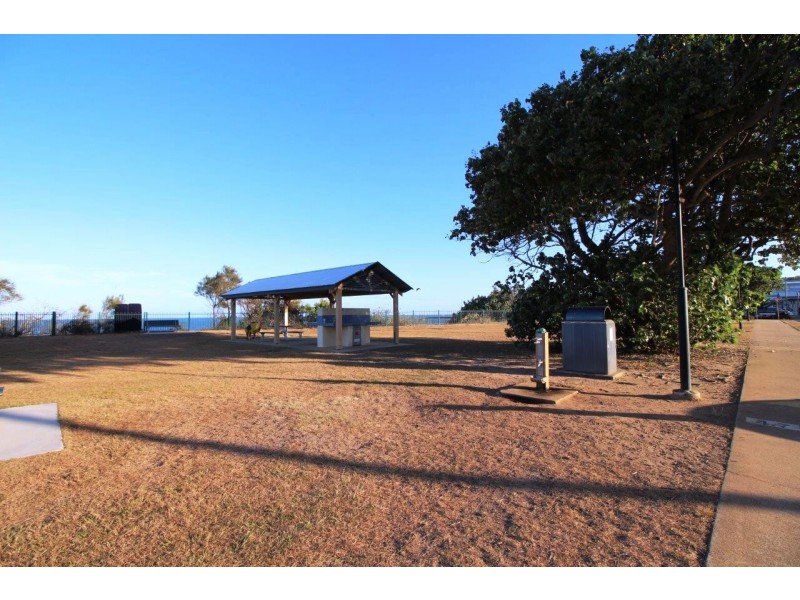 3 Philip Street, Scarborough QLD 4020