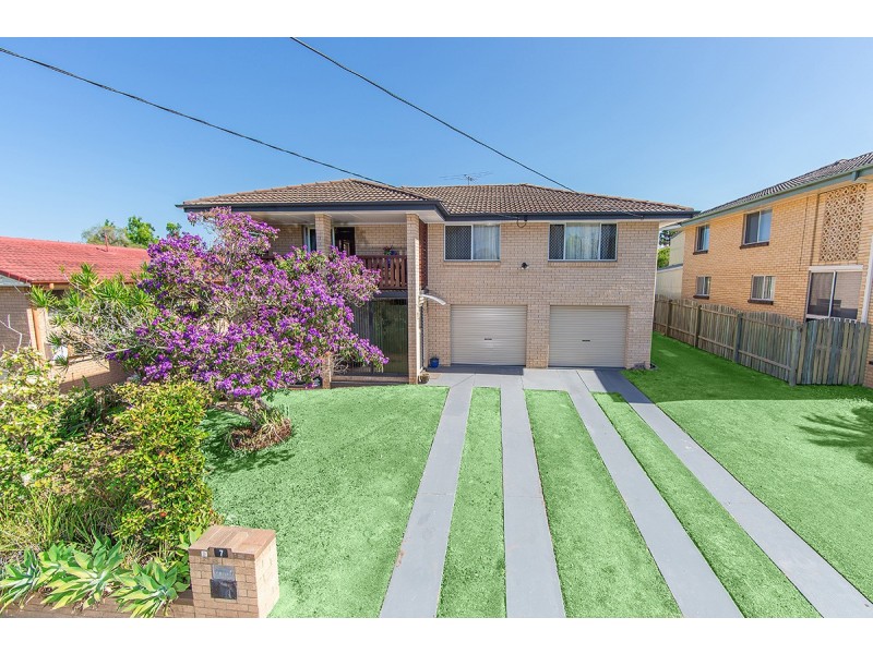 7 Gardenia Street, Clontarf QLD 4019