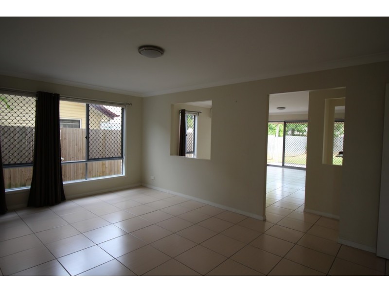 65 Victoria Avenue, Woody Point QLD 4019