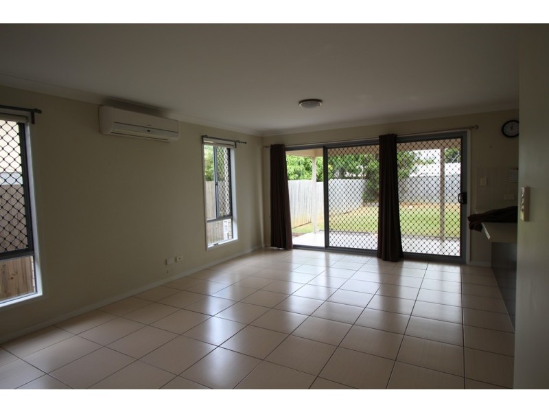 65 Victoria Avenue, Woody Point QLD 4019