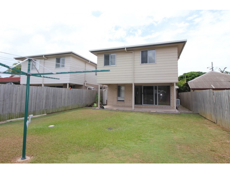 65 Victoria Avenue, Woody Point QLD 4019
