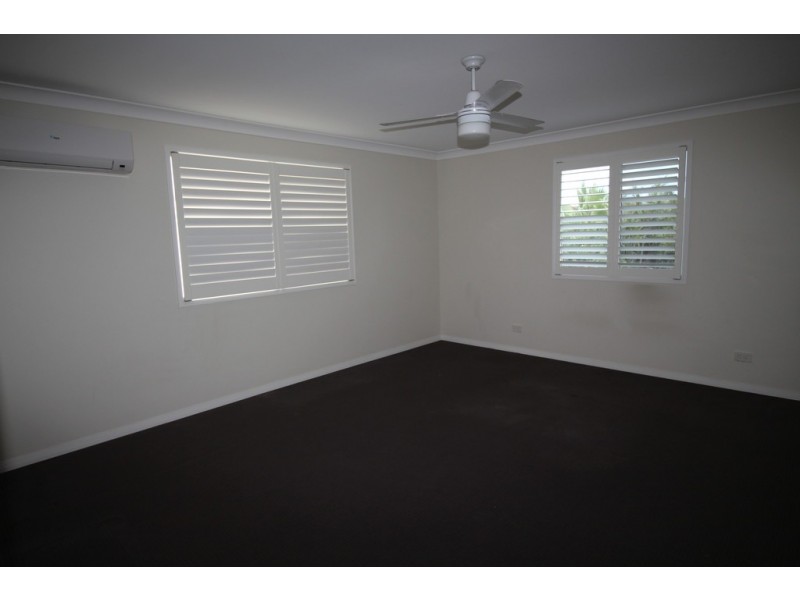 65 Victoria Avenue, Woody Point QLD 4019
