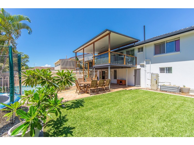 30 La Salle Drive, Newport QLD 4020