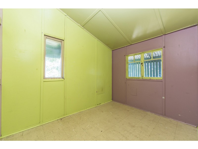 23 Donald Street, Woody Point QLD 4019