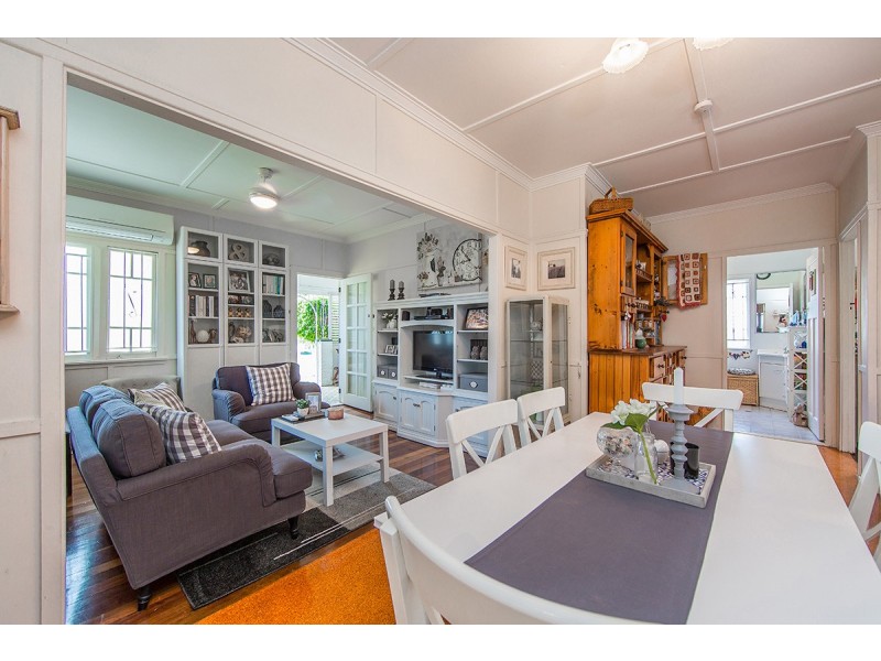 177 Oxley Avenue, Woody Point QLD 4019