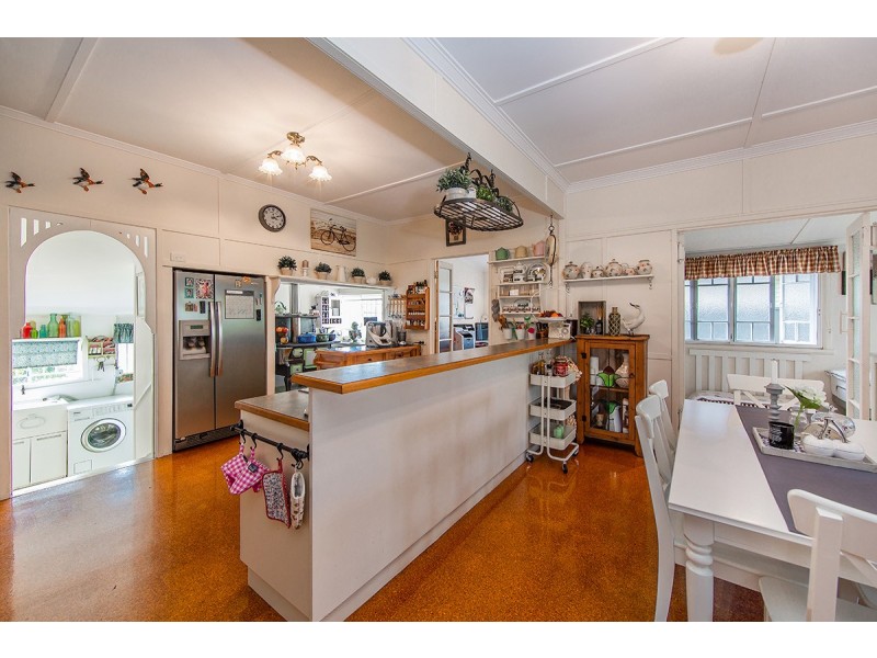 177 Oxley Avenue, Woody Point QLD 4019