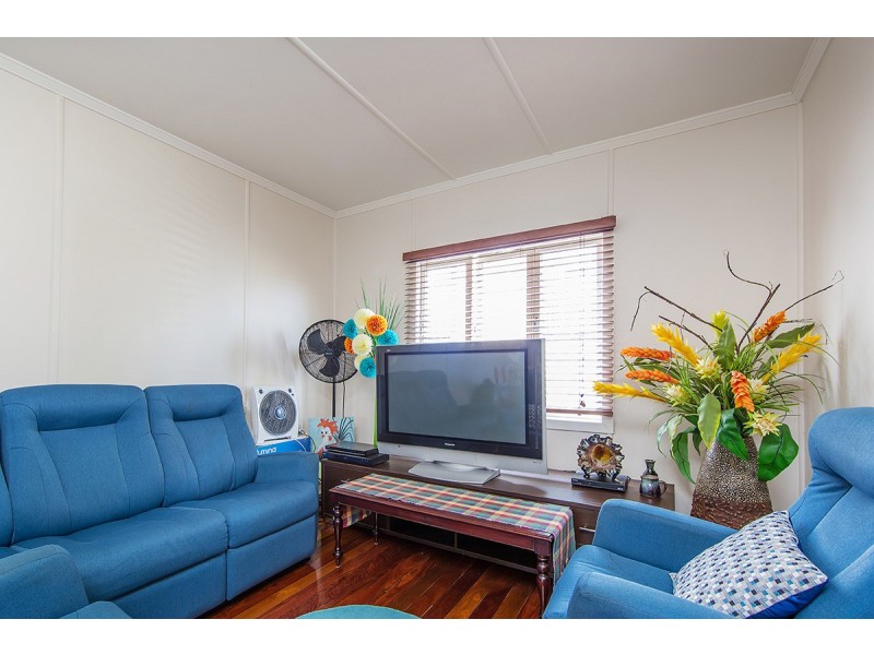 390 Oxley Avenue, Redcliffe QLD 4020