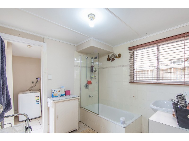390 Oxley Avenue, Redcliffe QLD 4020