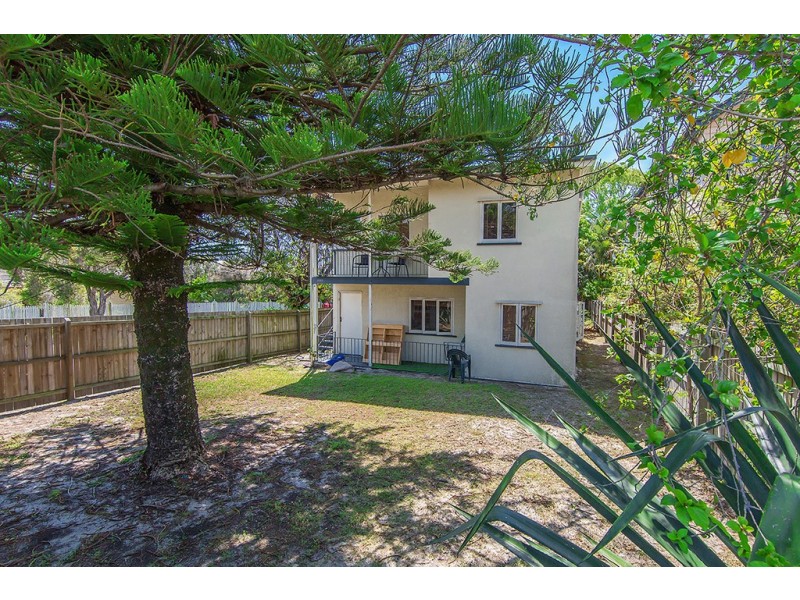 390 Oxley Avenue, Redcliffe QLD 4020