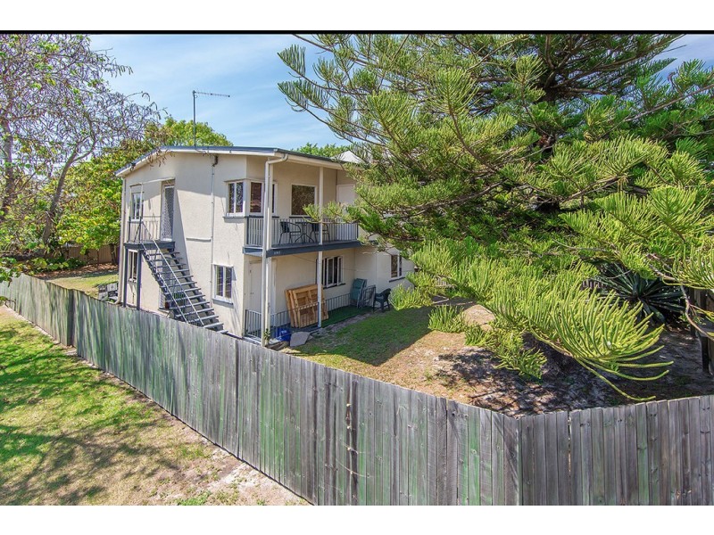 390 Oxley Avenue, Redcliffe QLD 4020